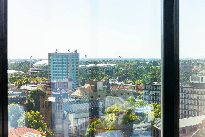 Номер Superior, Crowne Plaza Adelaide, An Ihg