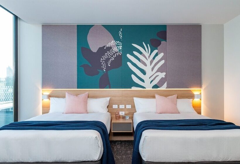 프리미엄 룸 도시 전망, Crowne Plaza Adelaide, An Ihg
