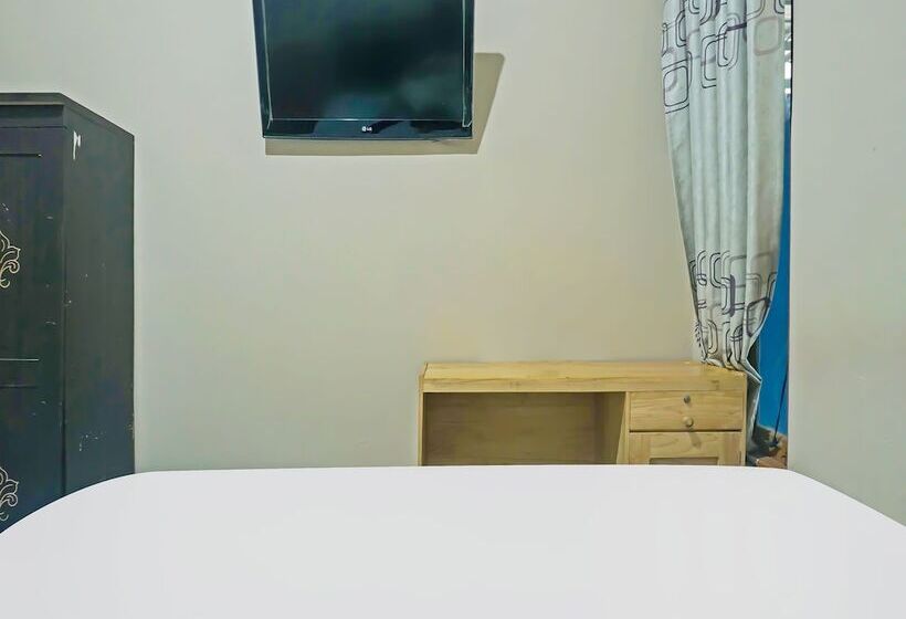 اتاق لوکس یک تخته, Oyo 2954 Aulia Homestay