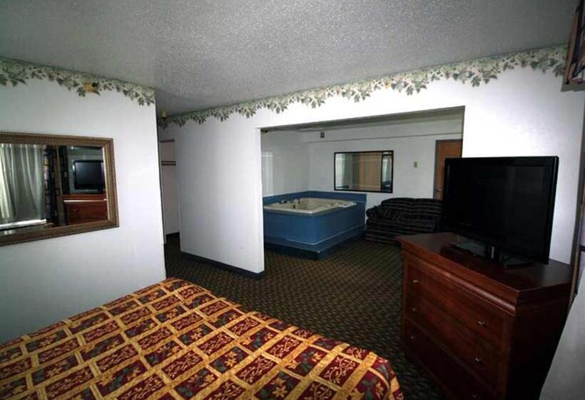 Люкс Кровать Кинг, Norwood Inn Minneapolis Roseville