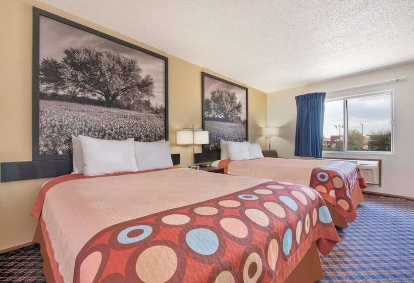 اتاق استاندارد با 2 تخت دوبل, Super 8 By Wyndham College Station