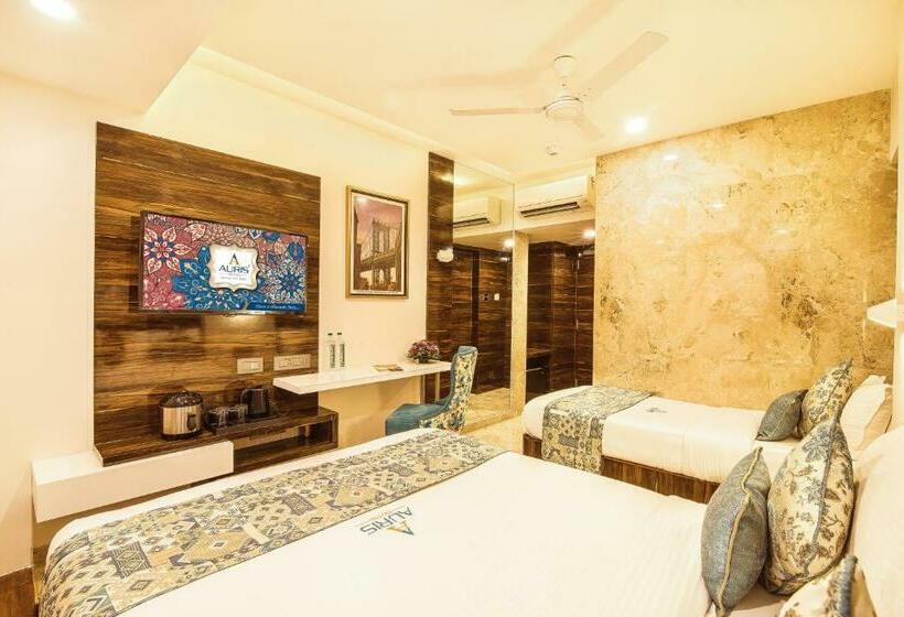 Номер Стандарт Трехместный, Auris & Banquets, Mumbai International Airport
