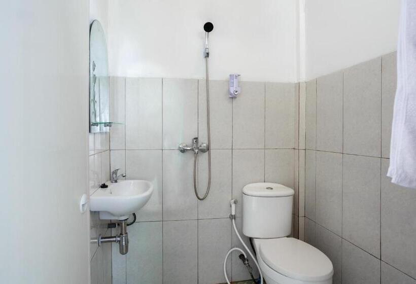 Номер Стандарт, Oyo 2903 Putri Residence Syariah