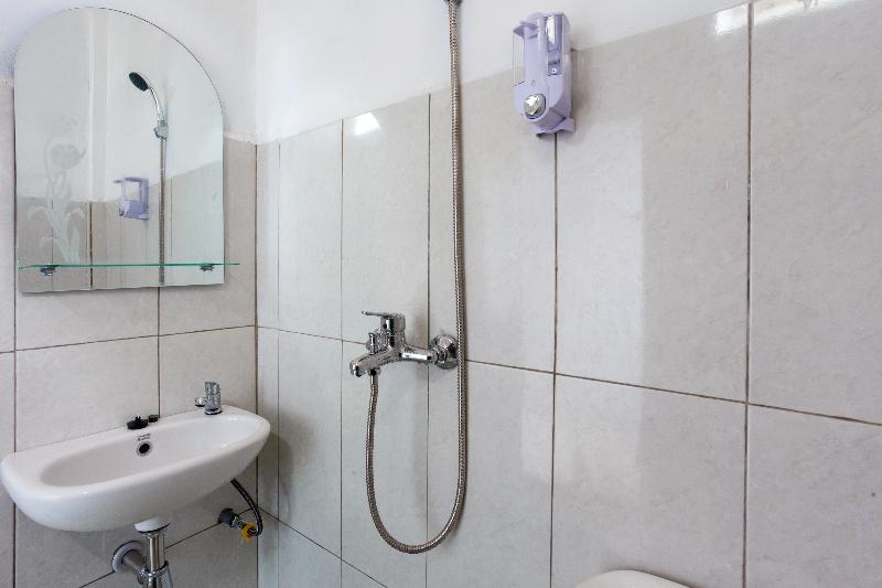 Номер Стандарт, Oyo 2903 Putri Residence Syariah