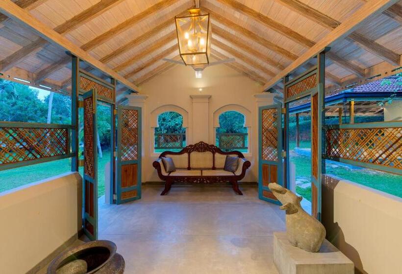 Люкс Deluxe Кровать Кинг, Stuthi Villa
