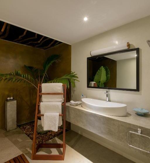 套房, Stuthi Villa