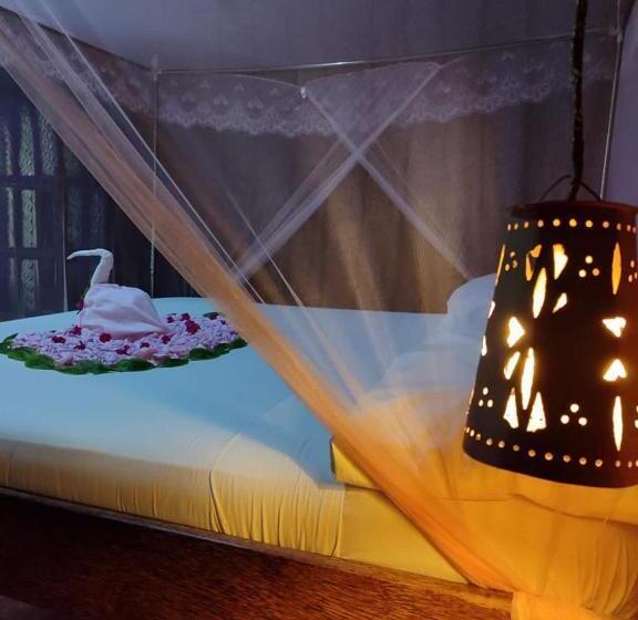 Четырехместный Номер Стандарт, Your Zanzibar Place