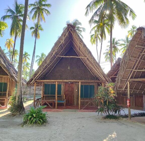 4인용 스탠다드 룸, Your Zanzibar Place