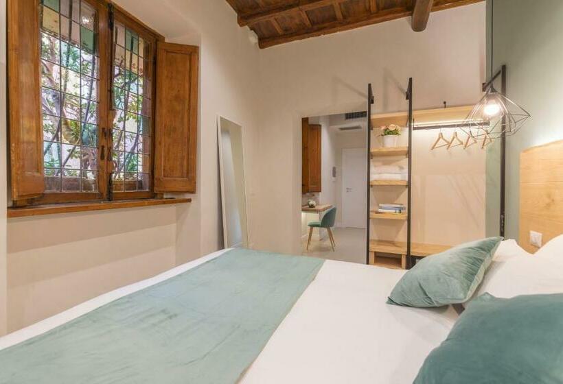 StandaardKamer, Campo De' Fiori 34