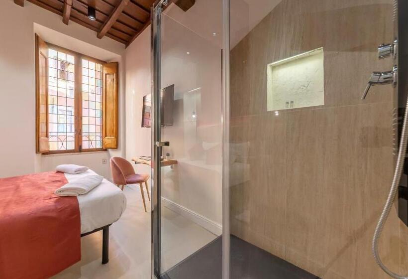 StandaardKamer, Campo De' Fiori 34