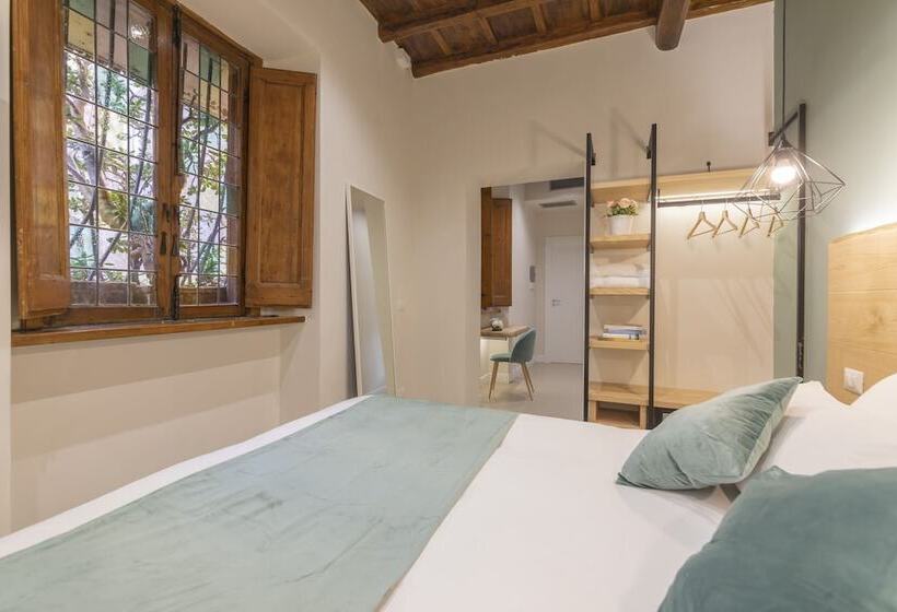 StandaardKamer, Campo De' Fiori 34