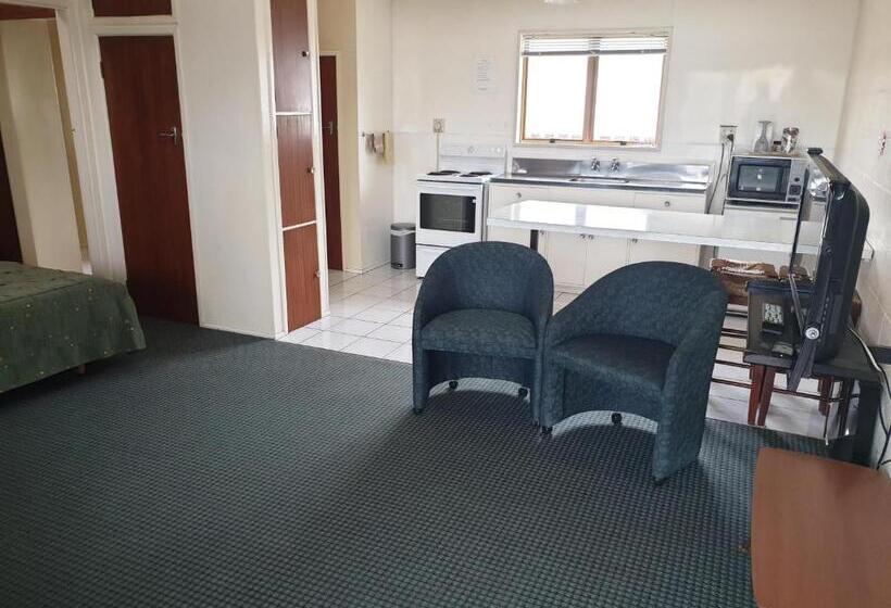 Family Suite, Castletown Motel