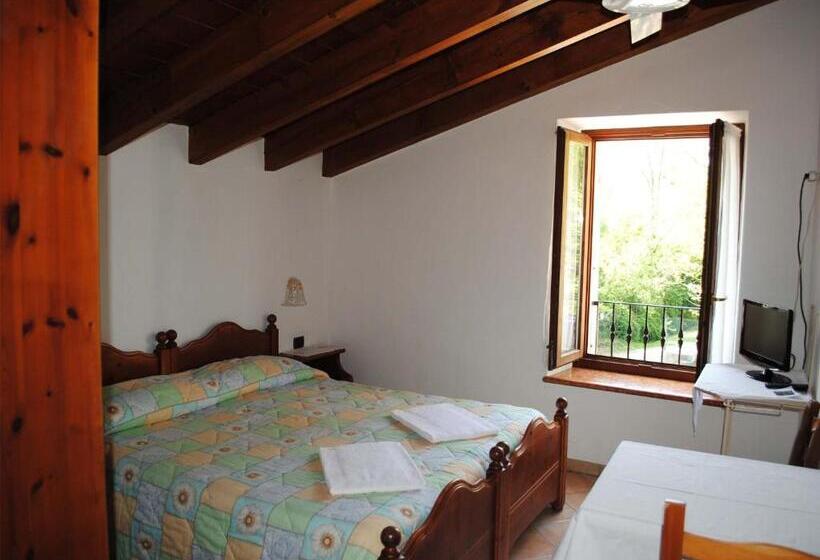 Номер Стандарт, Albergo Al Platano