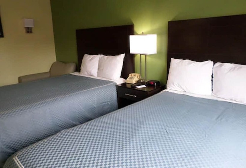 Номер Стандарт 2 Двуспальные Кровати, Travelodge By Wyndham Cleveland Lakewood