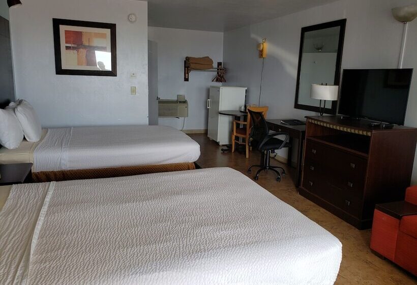 Номер Стандарт 2 Двуспальные Кровати, Topaz Motel  Flagler Beach