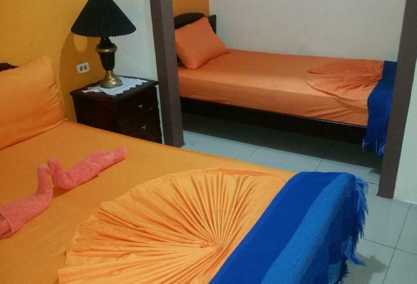 Номер Стандарт, Hostal Puerto Azul