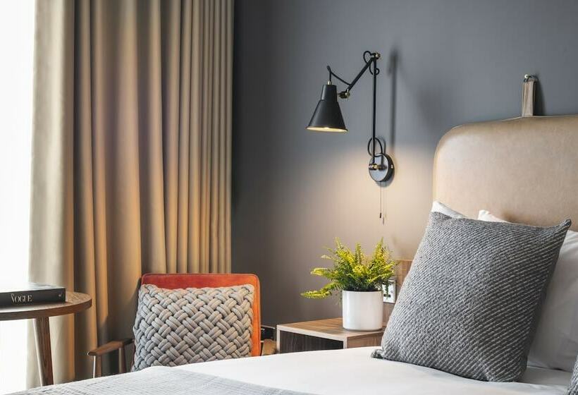 Апартаменты 1 Спальня, The Gate London City