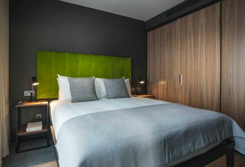 Апартаменты Пентхаус 1 Спальня, The Gate London City