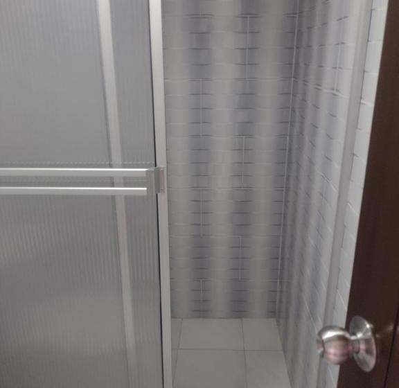 اتاق لوکس, Risaralda