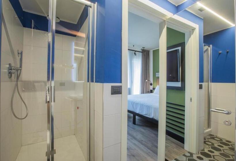 اتاق لوکس, Mercure Roma Cinecitta