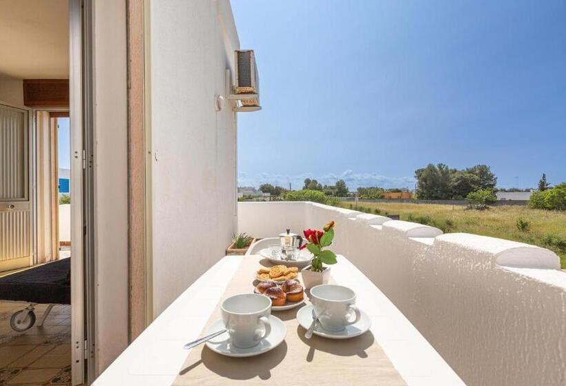 Апартаменты 1 Спальня Вид на Сад, Residence Mare Azzurro By Barbarhouse