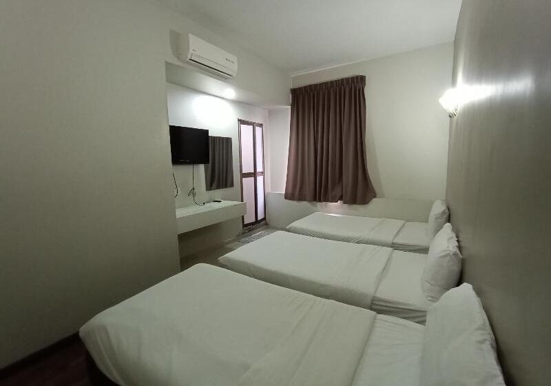 Трехместный Номер Deluxe, Nice Stay Three Six Five Services