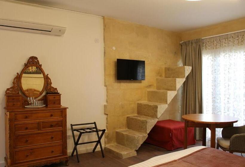 سوییت سوپریور, Palazzino Nina Boutique