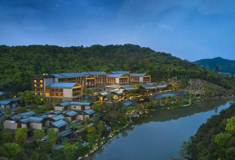 高级大房间, Xianghu Xiaoyao Manor