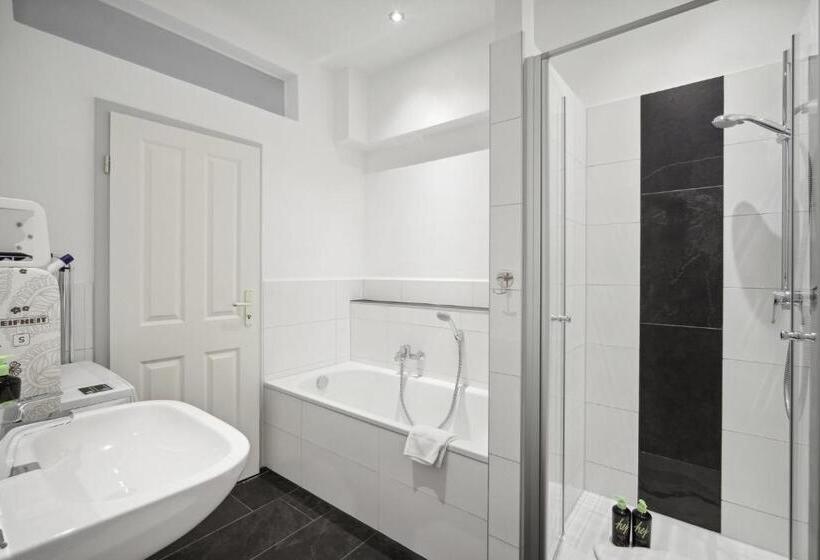 스위트, Limehome Dresden Jordanstraße