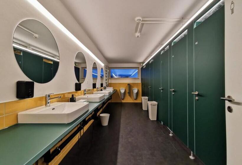 Capsule, Green Marmot Capsule Hotel Zürich