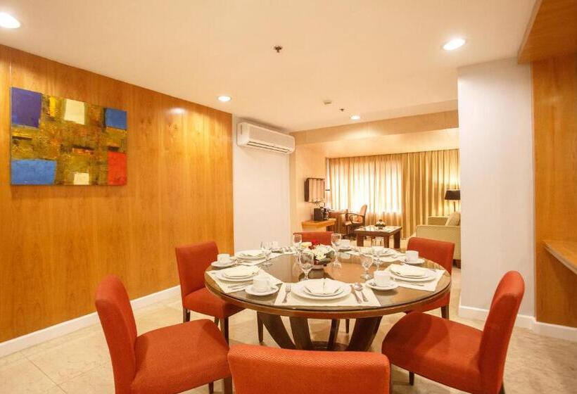 Люкс 3 Спальни, The Linden Suites