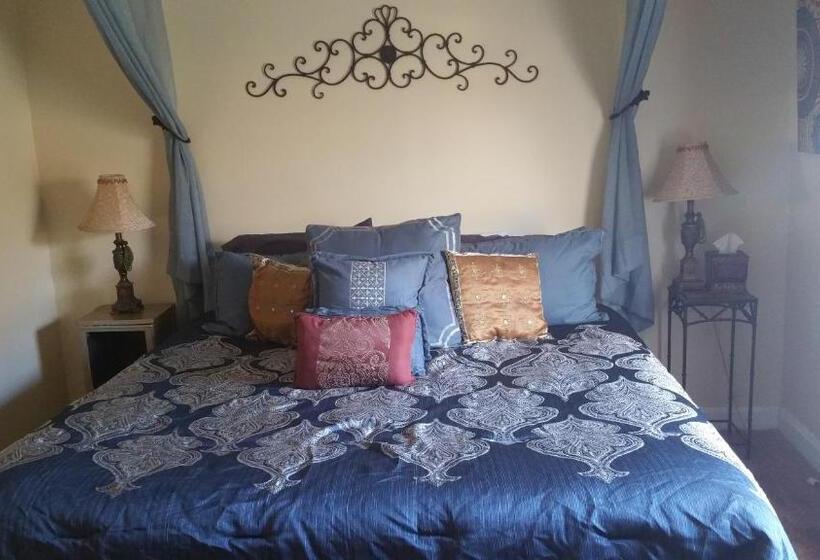 Стандартный Номер Кровать Кинг, Woodstock Inn Bed & Breakfast