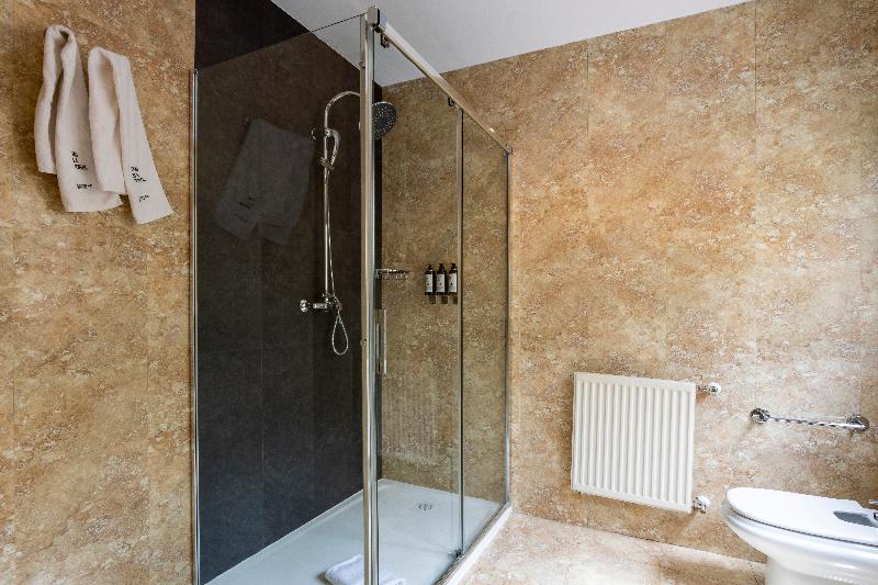 اتاق استاندارد چهار تخته, Petit Palace Arturo Soria Alcala