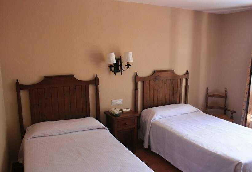 一楼标准间, Villa Turistica De Grazalema
