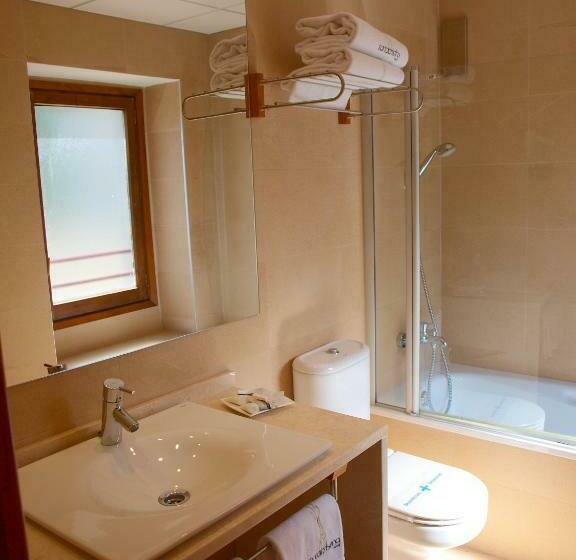 غرفة قياسية ثلاثية, Santa Cristina Petit Spa