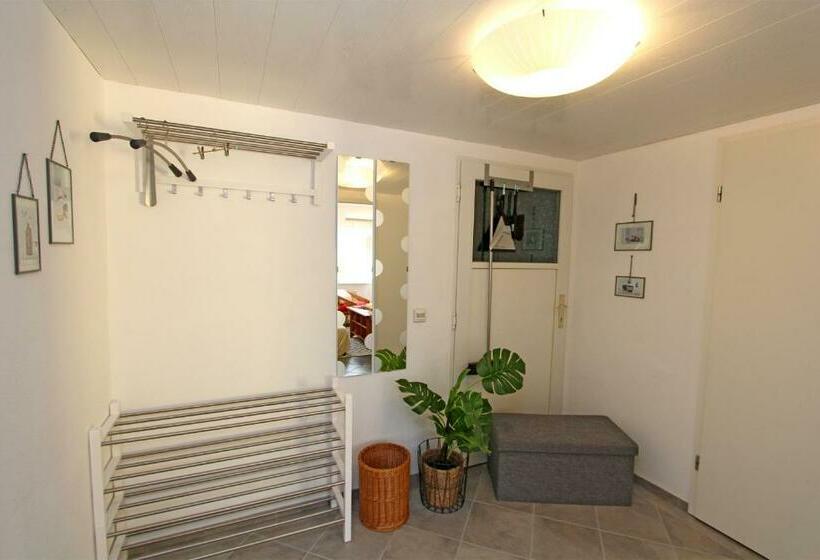 Апартаменты 1 Спальня с Террасой, Ferienwohnung Malchow See 7051