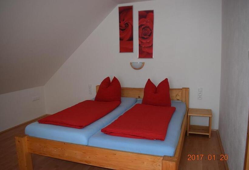 Family Suite, U Oslíka