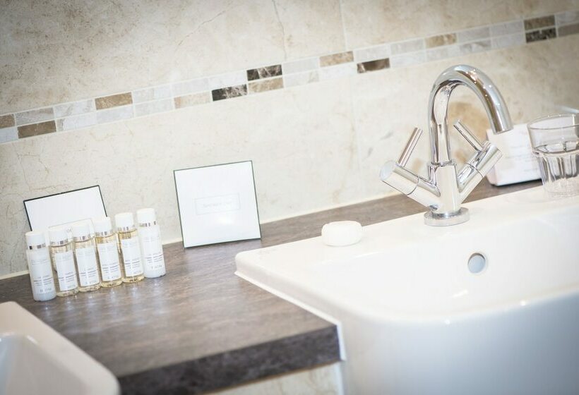 Номер Стандарт, Columba Hotel Inverness By Compass Hospitality