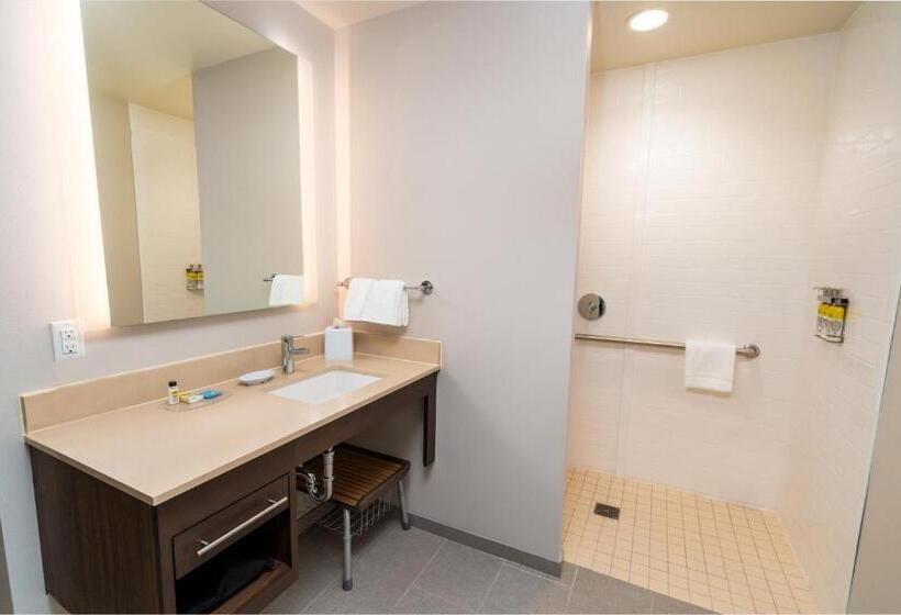 장애인을 위한 스위트, Staybridge Suites   Washington Dc East   Largo, An Ihg