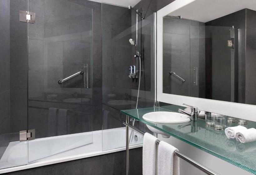 Классический Номер, Four Points By Sheraton Barcelona Diagonal