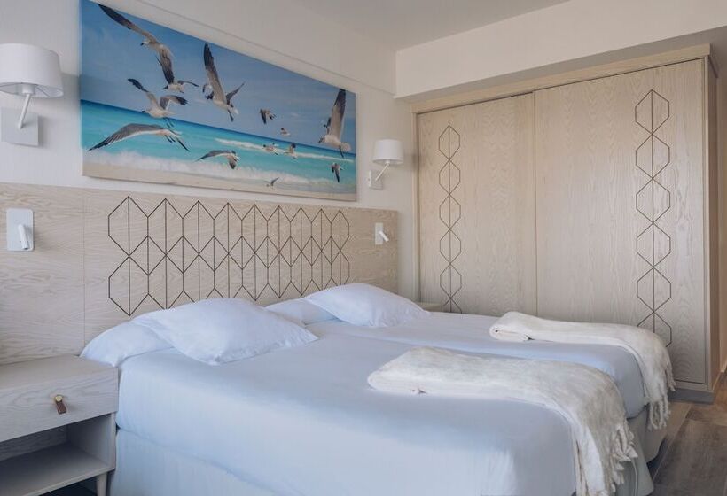 Номер Стандарт Вид на Сад, Iberostar Waves Royal Andalus