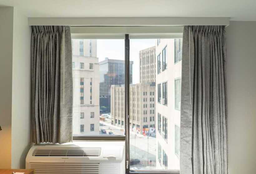 스탠다드 룸 더블 침대 2개, Indigo Detroit Downtown, An Ihg