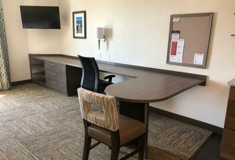 Люкс Deluxe Кровать Кинг, Candlewood Suites   Panama City Beach Pier Park, An Ihg