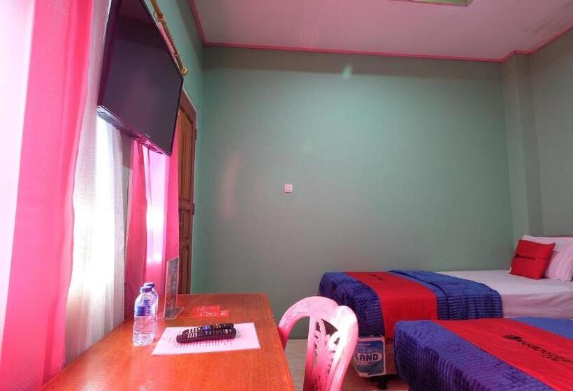 Номер Стандарт, Reddoorz Near Mangrove Forest Kupang