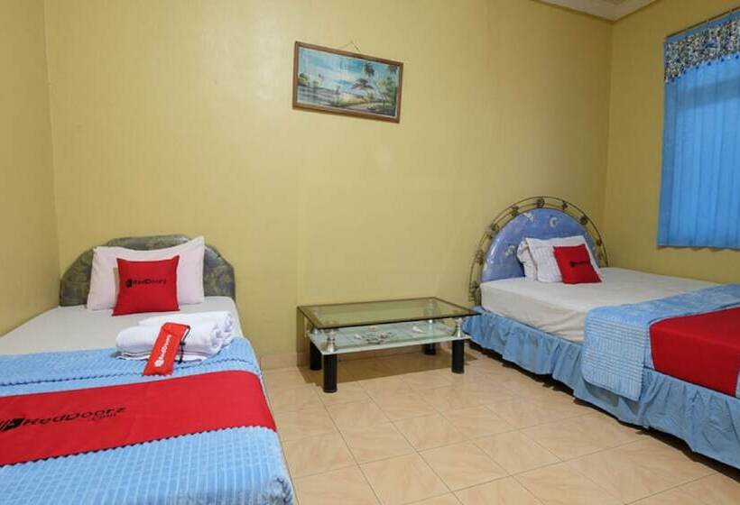 Номер Стандарт, Reddoorz Near Mangrove Forest Kupang