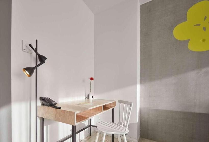 Номер Комфорт, Flowers Hotel Essen