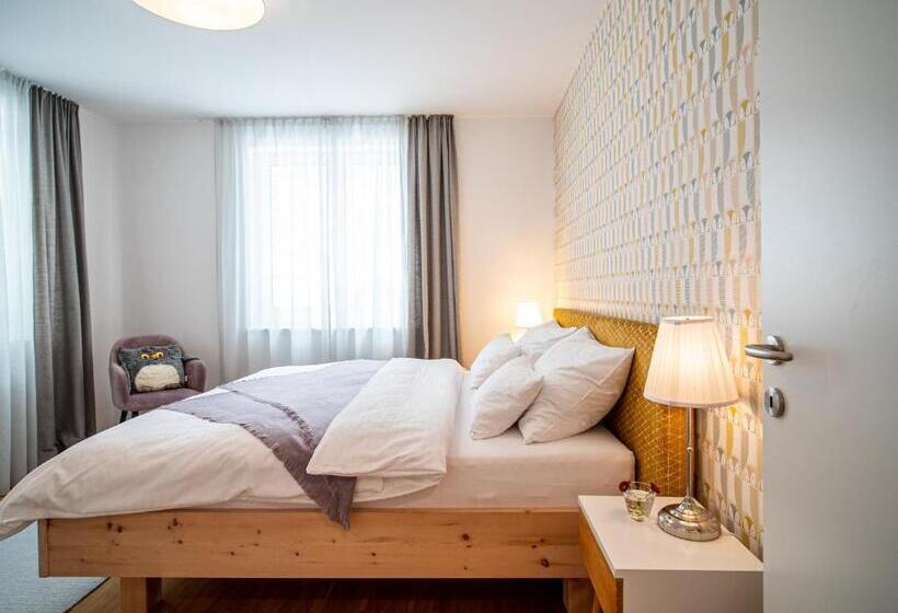 Апартаменты 2 Спальни с Балконом, Loidls Guesthouse