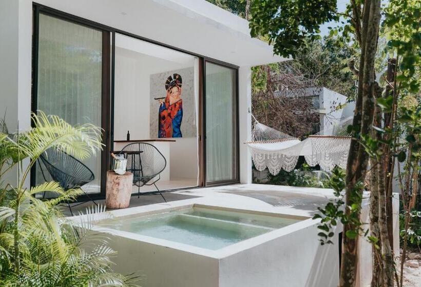 ビラホテル１ベッドルーム, Jungle Lodge Boutique Hotel   Adults Only