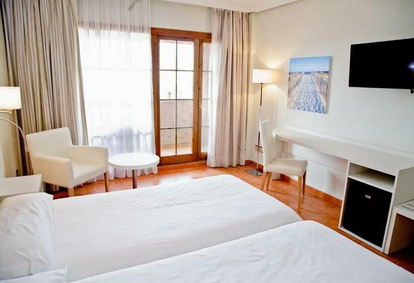 Номер Стандарт Трехместный, Bahia Sur