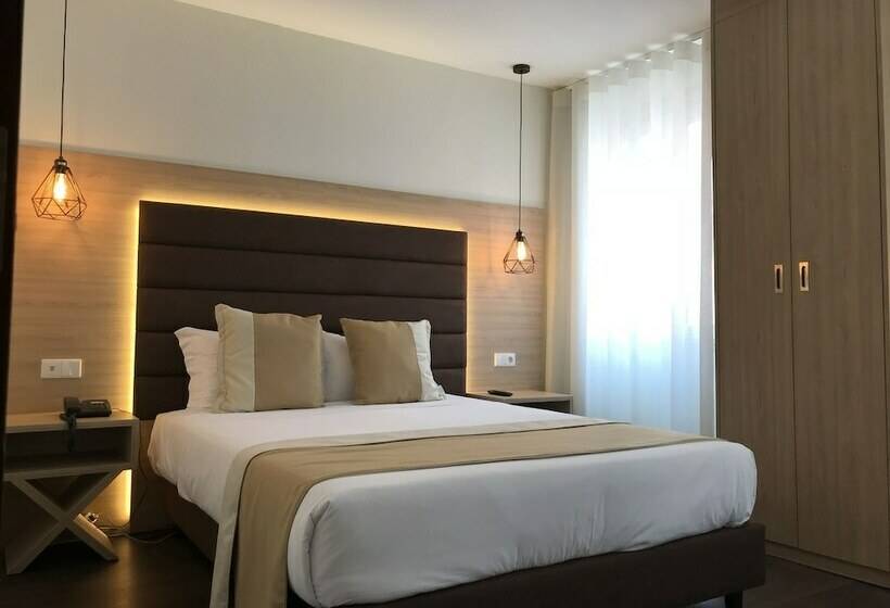 Номер Стандарт, The One Grand Hotel da Póvoa